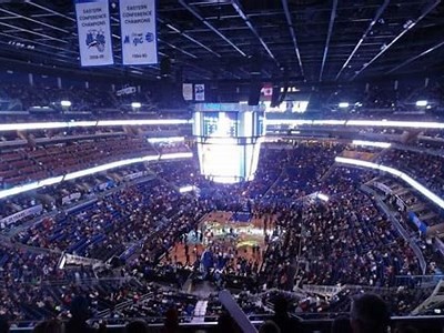 观看NBA直播的最佳入口，尽享精彩篮球赛事！