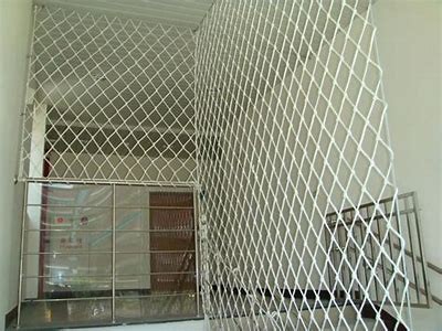 安全便捷的多功能下载平台，轻松获取应用与资源