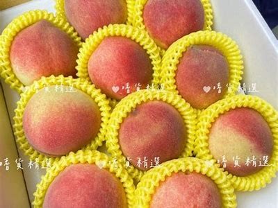 "探索蜜桃的甜美魅力，感受夏日的清新与活力"